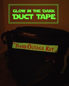 What should be in a power outage kit?- What should be in an emergency kit?